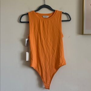 Aritzia Babaton Orange Papaya Fitted Bodysuit Size Medium